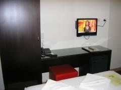 Explorers Inn Hotel Brisbane4