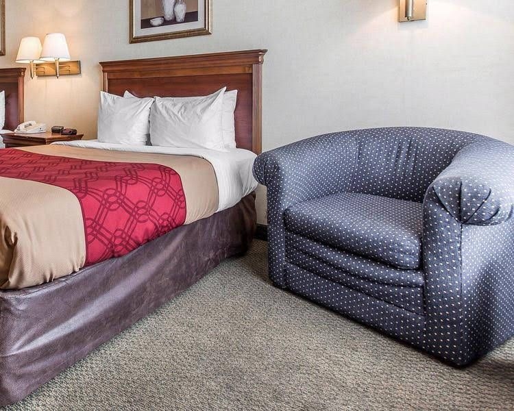 Econo Lodge0