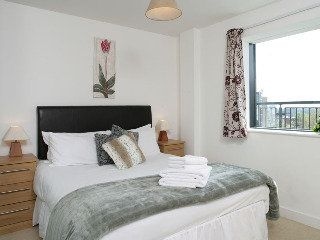 Comfort Zone Cutlass Apartment hotel birmingham4