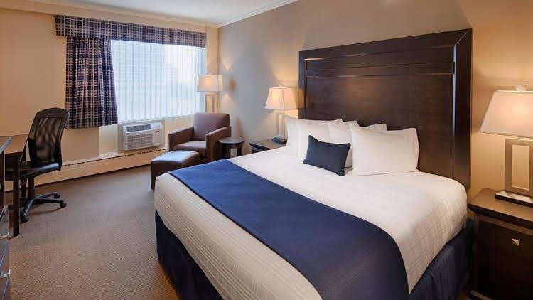 Best Western Plus Downtown Winnipeg0