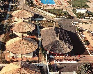 Villaggio African Beach0