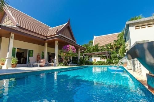 กอร์ตง วิลล่า บาย เจตตะ (Corton Villa by Jetta)0