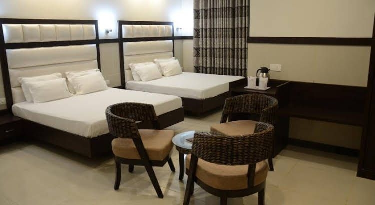 Satyam Lodge0
