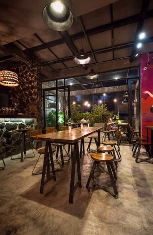 Yolo Hostel n Bar0