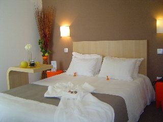 Park & Suites Elegance Tours1