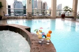 City Garden Hotel Makati0