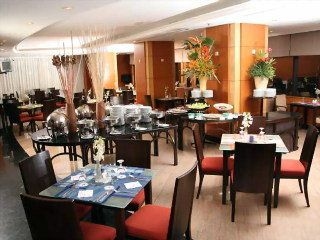 City Garden Hotel Makati1