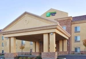 Holiday Inn Express and Suites Merced Yosemite Natl Pk Area0