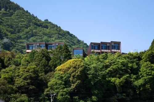 เทอเรซ มิโดบะรุ (Terrace Midoubaru)0