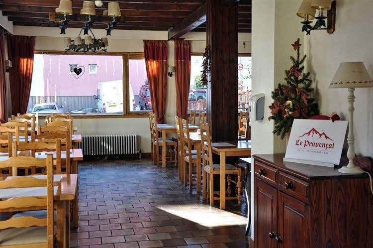 Le Provencal0