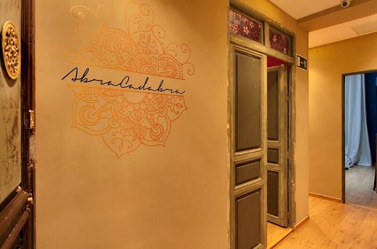 Abracadabra Suites3