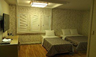 Youngjong Tourist Hotel0