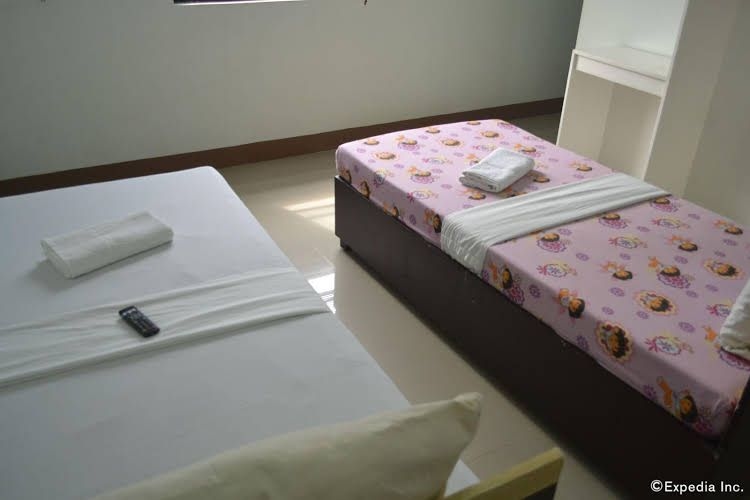 Pearl Suites0