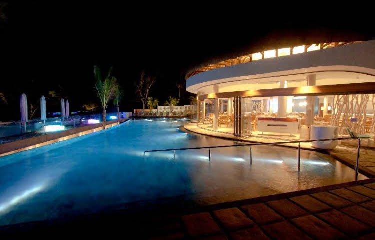 Radisson Blu Poste Lafayette Resort and Spa4
