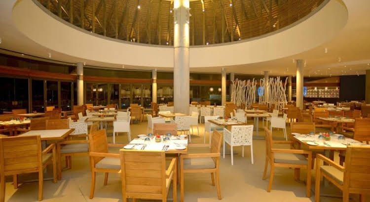 Radisson Blu Poste Lafayette Resort and Spa0