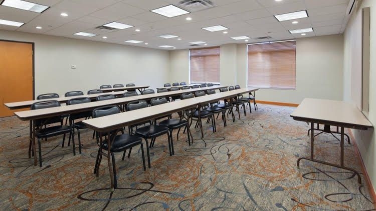 Best Western Plus Technology Park Inn and Suites0