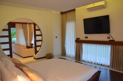 Cominsia Lodge3