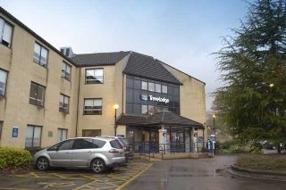 Travelodge Bath Waterside3