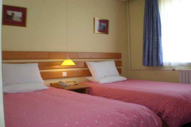 Home Inn Xinhuaxia Road1