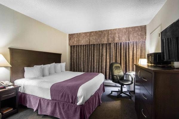 Quality Inn and Suites Yellowknife0