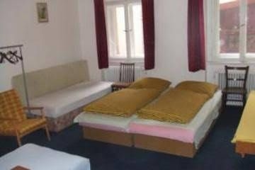 ACE HOSTEL0