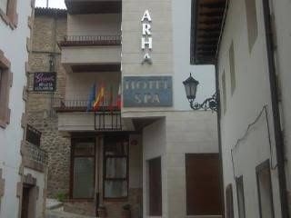 and Spa Arha0