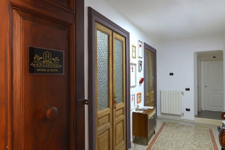 Angioino Booking and Spa3