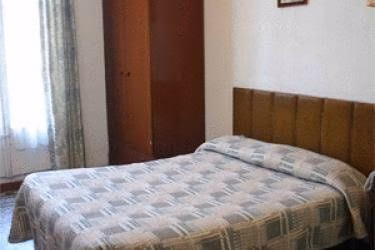 Hostal Neutral0