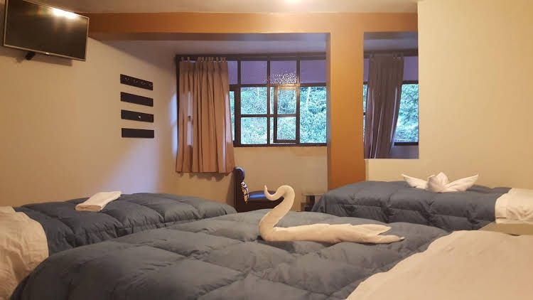 Hostal Samananchis0