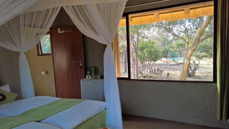 Ama Amanzi Bush Lodge0