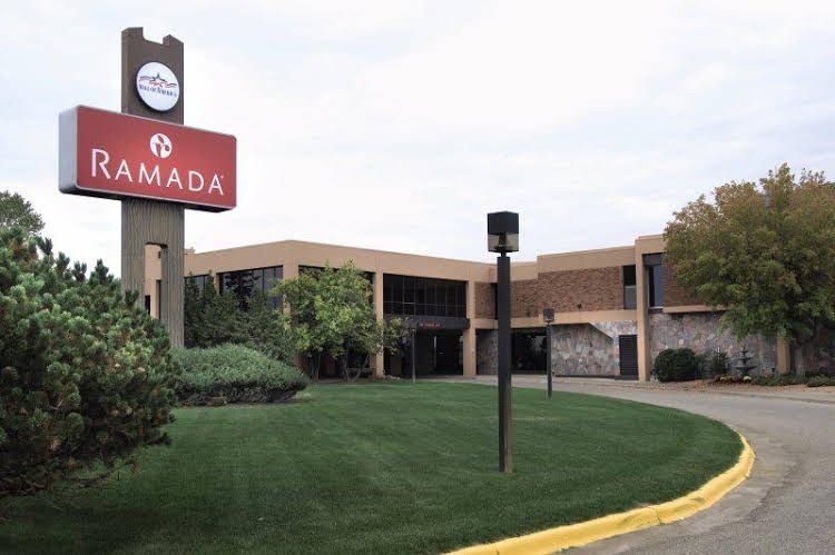 Ramada Msp Airport At The Mall0
