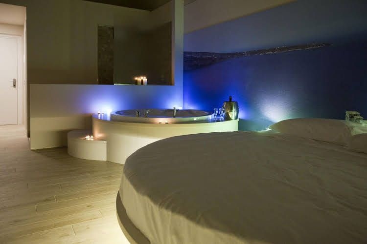 Seven Rooms Milano0