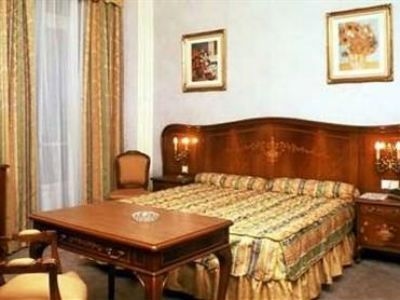 ชูชู โฮเทล (Chouchou Hotel)3