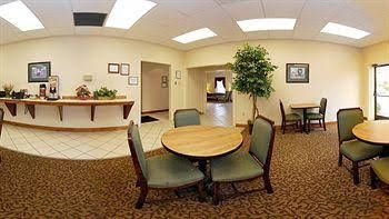 Serena Inn0