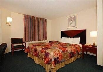 Rodeway Inn0