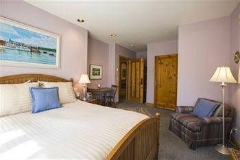 Shooting Star Bed and Breakfast1
