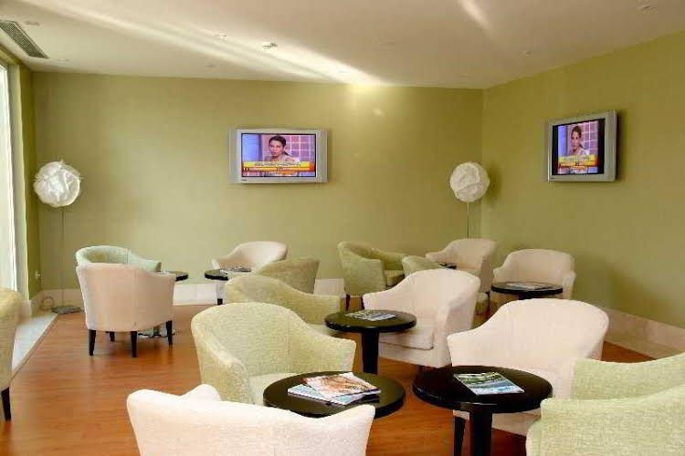 Suites Duquesa Golf and Spa0