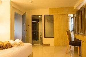 Smith Suites2