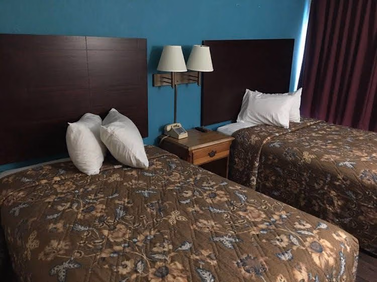 Rodeway Inn0