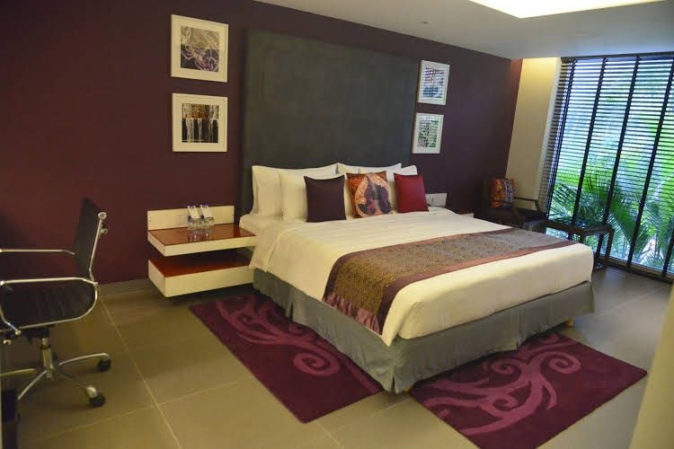Hard Rock Goa0