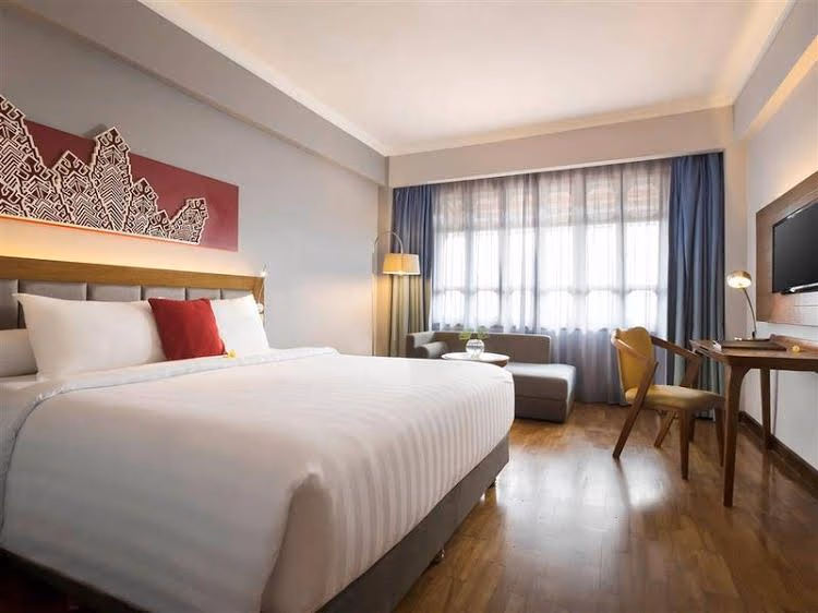 Novotel Bukittinggi2