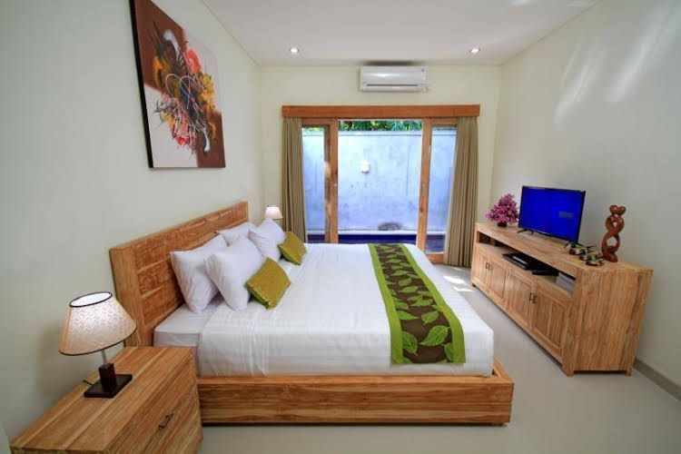 อูมา เดอ วิลล่า (Uma De Villa)0