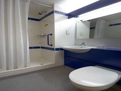 Travelodge Plymouth2