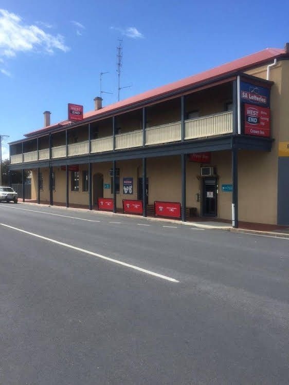 Crown Inn1