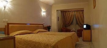 Mogador Express Bab Doukala0