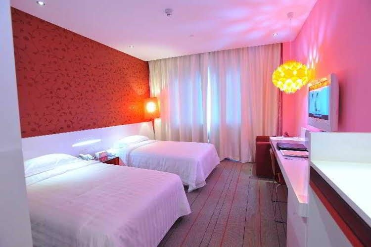 Otique Aqua Shenzhen0
