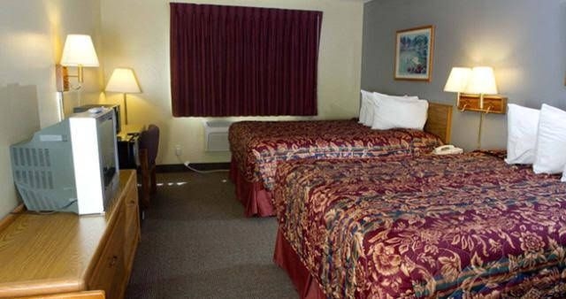 Cherokee Inn0