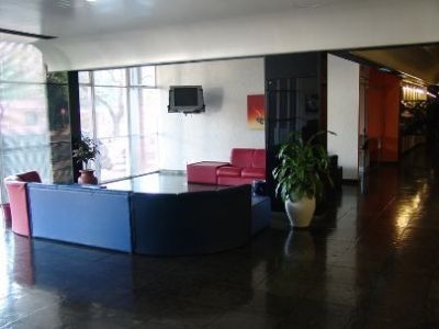 Lanville Athenee1