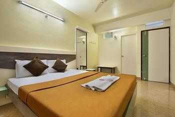 Mannars Residency0