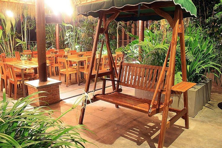 ZEN Premium Setrawangi Raya0